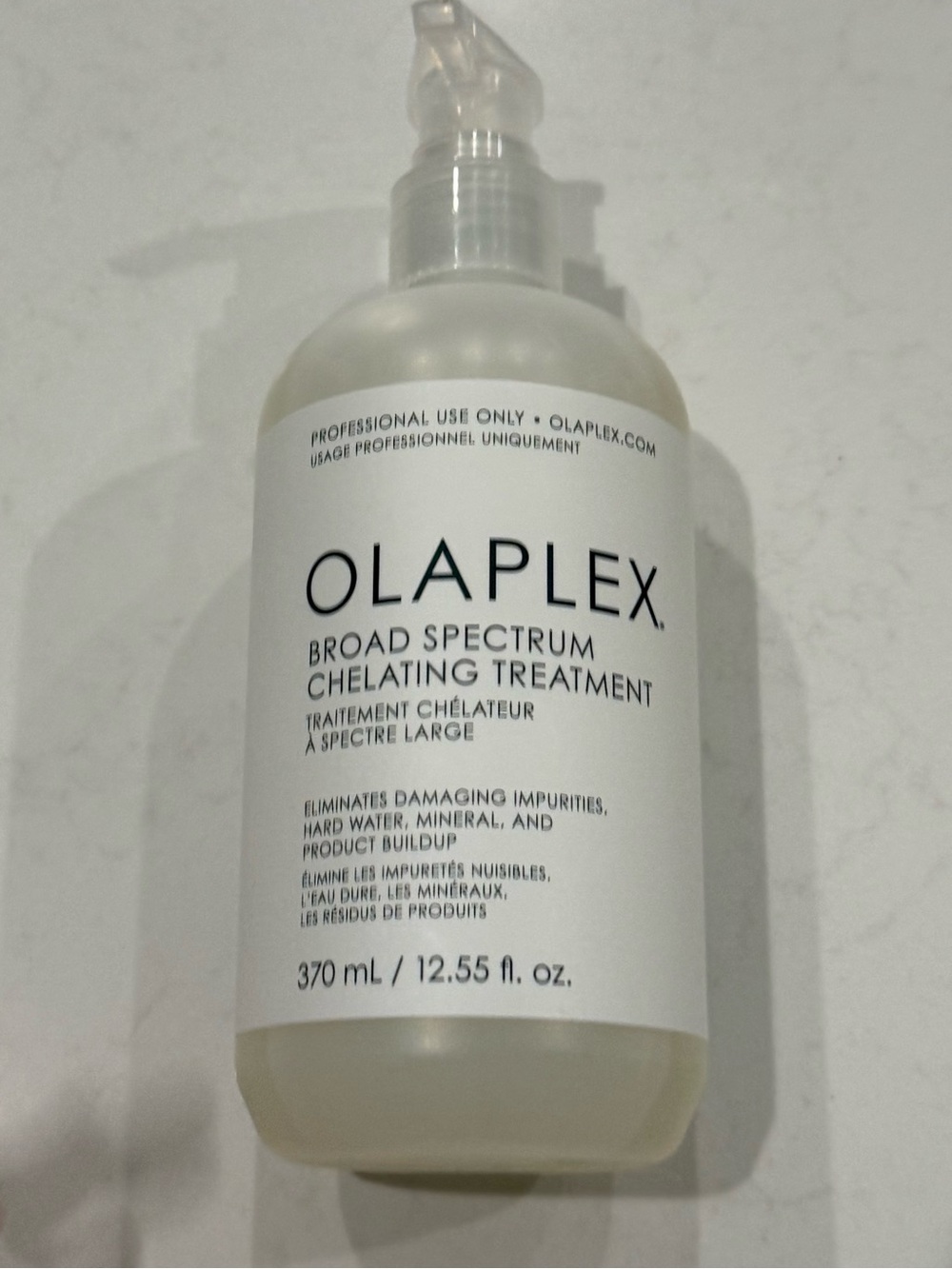 OLAPLEX Broad Spectrum Chelating Treatment — White Bottle